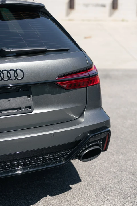 2021 Audi C8 RS6 - Image 8 of 31