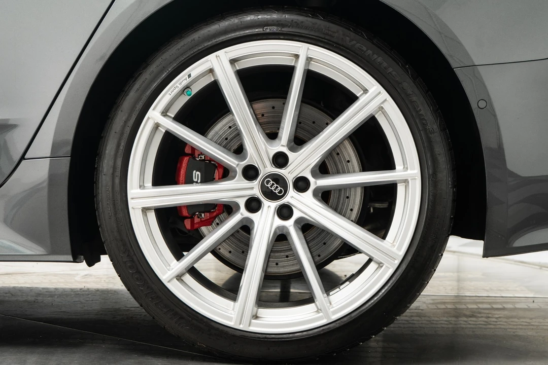 2021 Audi C8 RS7 - Image 11 of 12