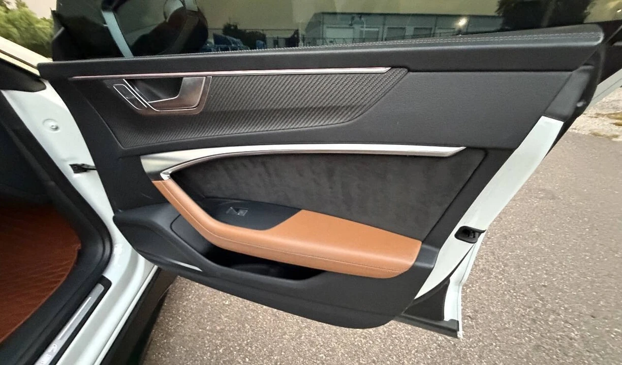 2021 Audi C8 RS7 - Image 28 of 31
