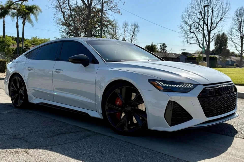 2021 Audi C8 RS7 - Image 2 of 5