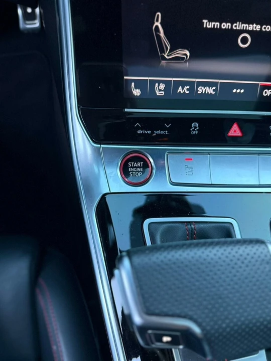 2021 Audi C8 RS7 - Image 18 of 21