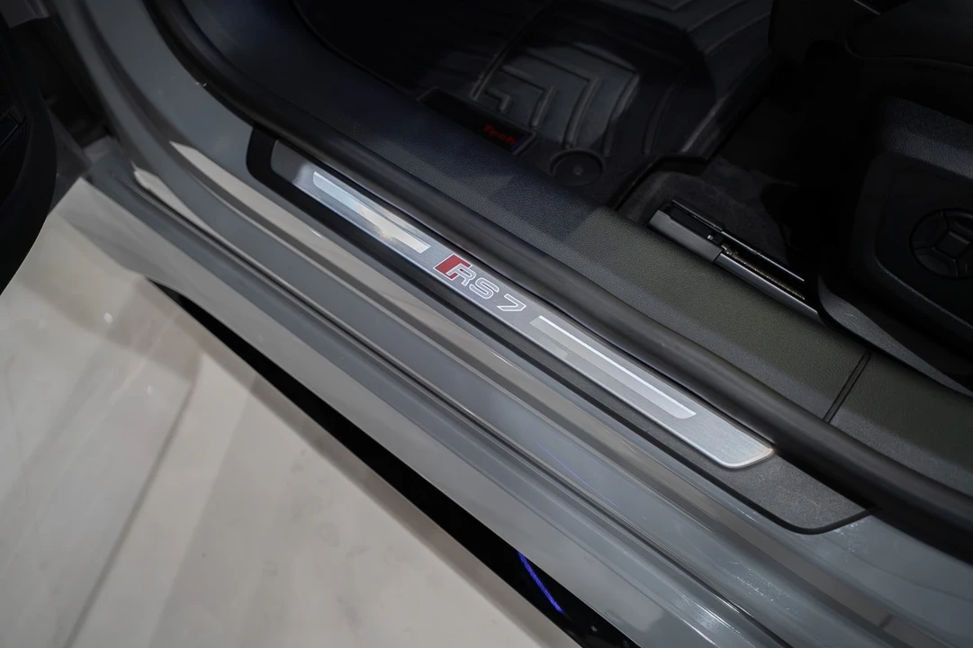 2021 Audi C8 RS7 - Image 7 of 31