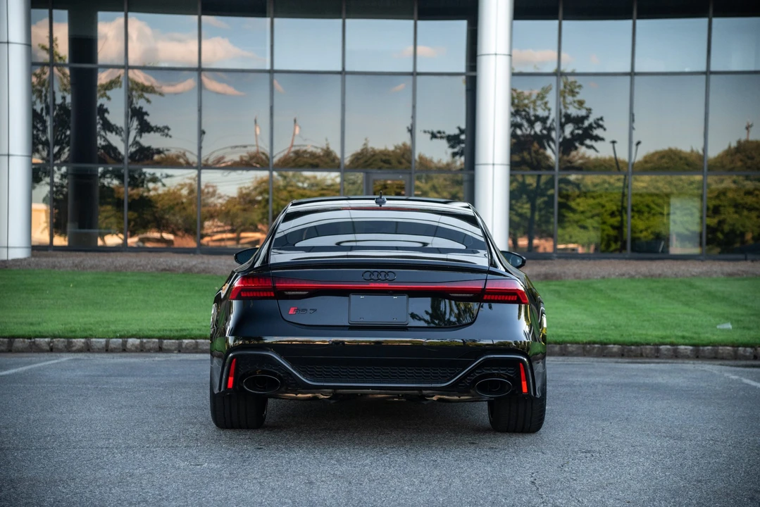 2021 Audi C8 RS7 - Image 14 of 31
