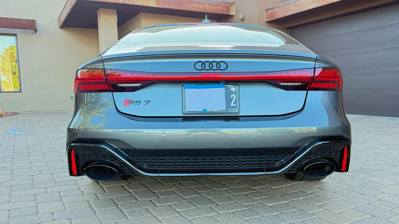 2021 Audi C8 RS7 - Image 7 of 31
