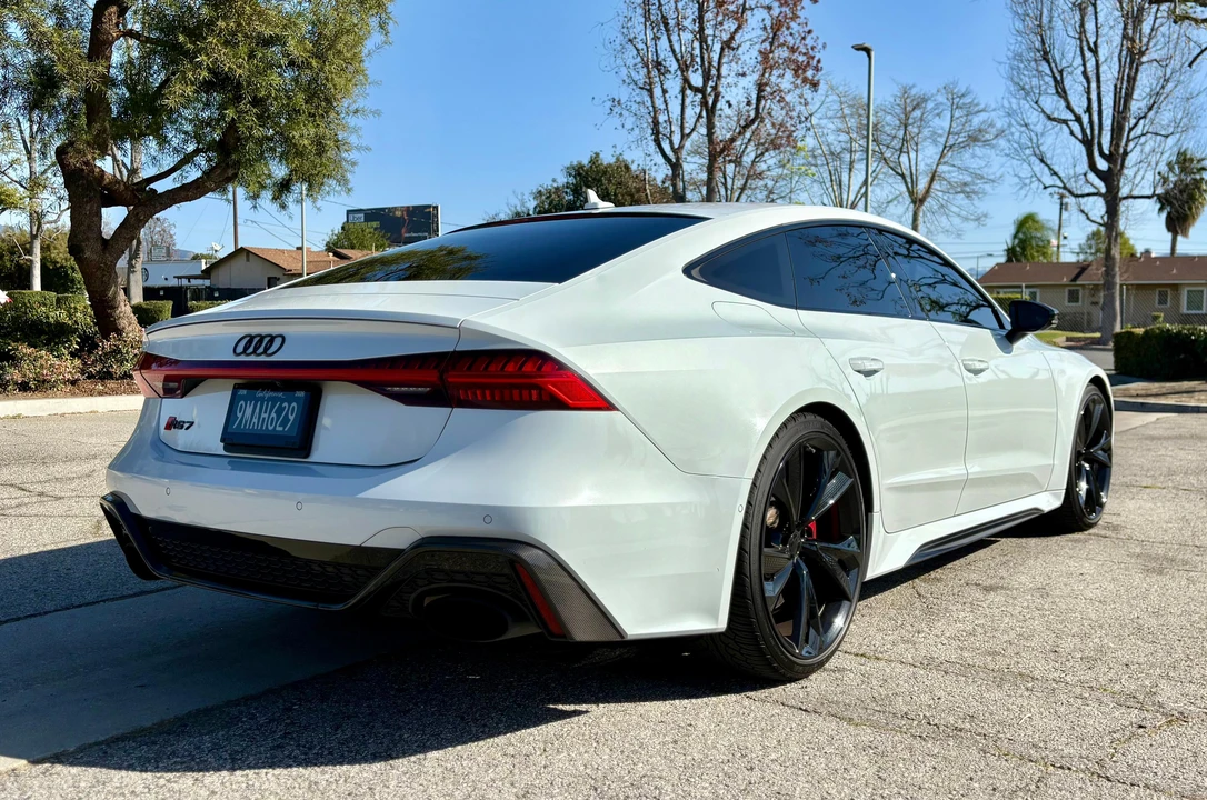 2021 Audi C8 RS7 - Image 9 of 31