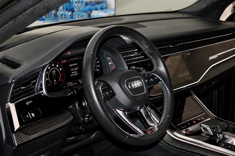 2021 Audi RS Q8 - Image 10 of 18