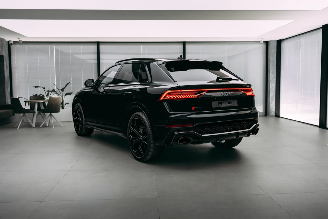 2021 Audi RS Q8 - Image 4 of 31