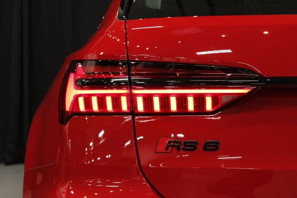 2021 Audi C8 RS6 - Image 14 of 19