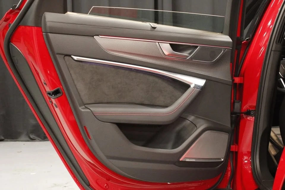 2021 Audi C8 RS6 - Image 17 of 19