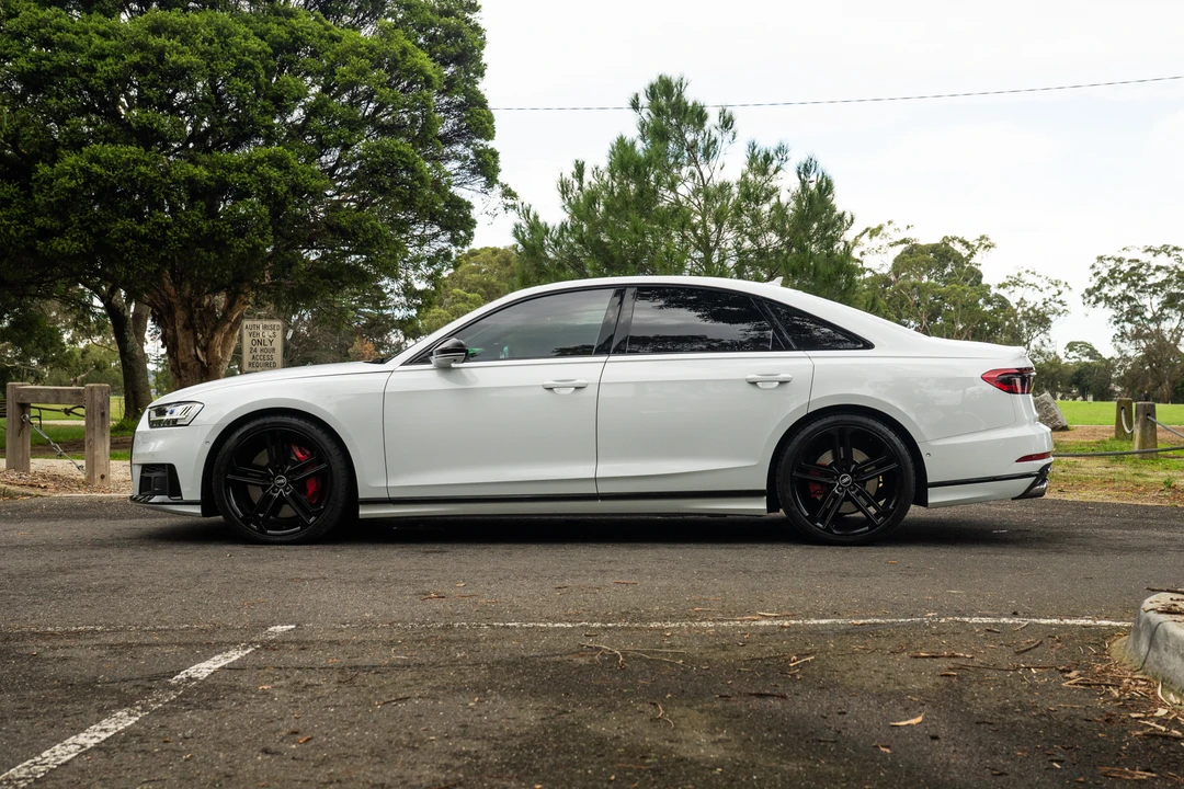 2021 Audi D5 S8 - Image 4 of 31