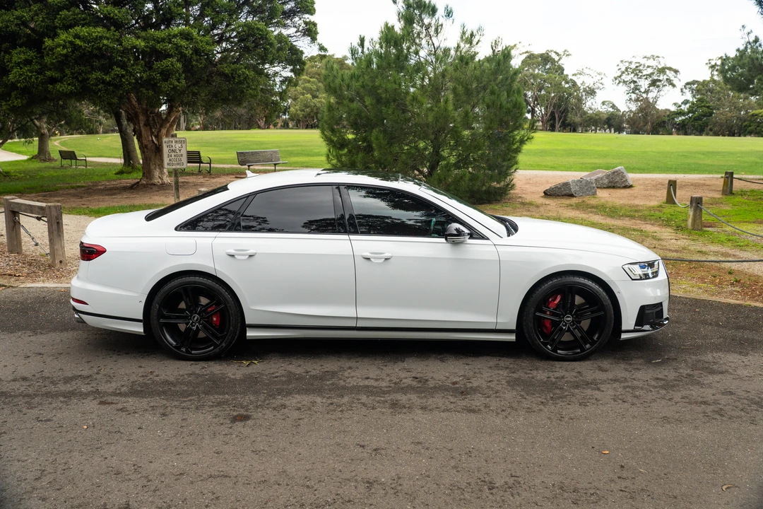 2021 Audi D5 S8 - Image 14 of 31