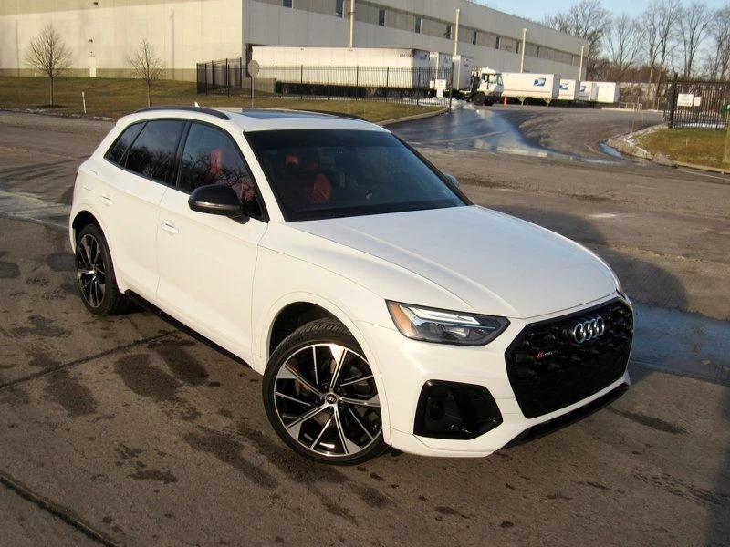 2021 Audi FY SQ5 - Image 2 of 12