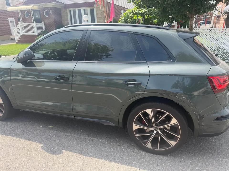 2021 Audi FY SQ5 - Image 9 of 16