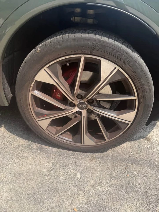 2021 Audi FY SQ5 - Image 3 of 16