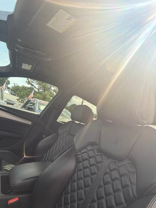2021 Audi FY SQ5 - Image 8 of 9
