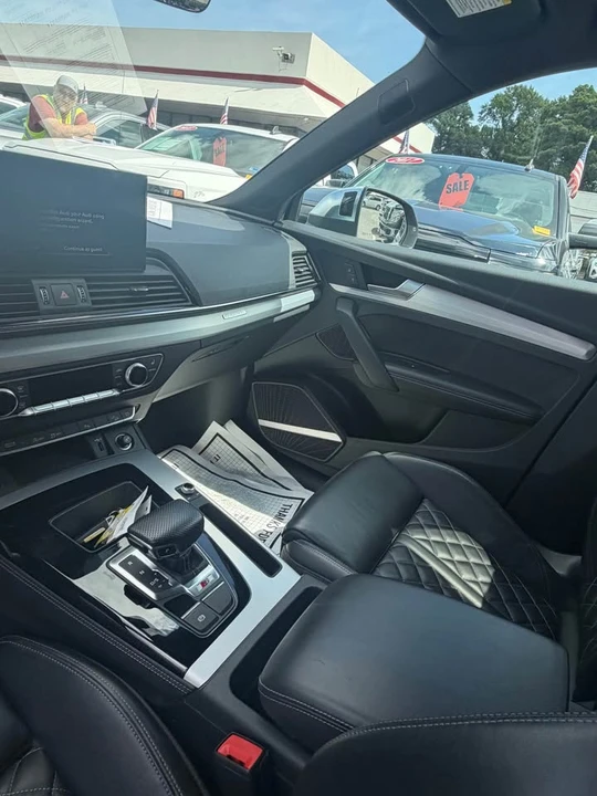 2021 Audi FY SQ5 - Image 7 of 9