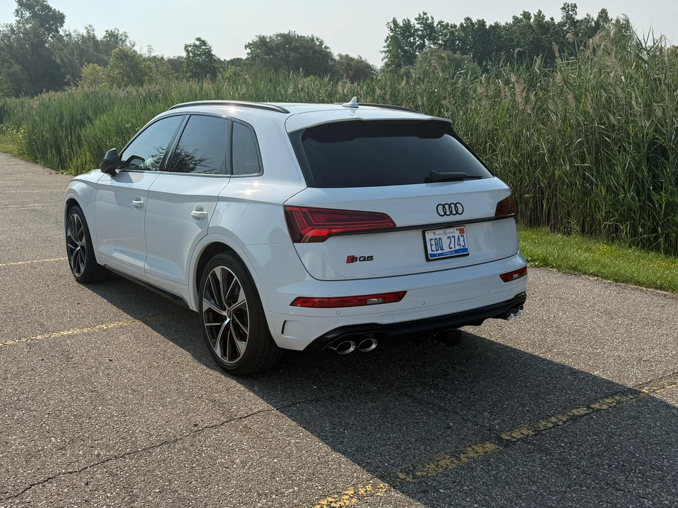 2021 Audi FY SQ5 - Image 14 of 31