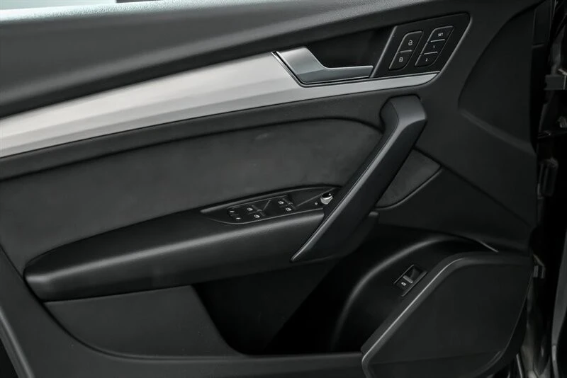 2021 Audi FY SQ5 - Image 17 of 21