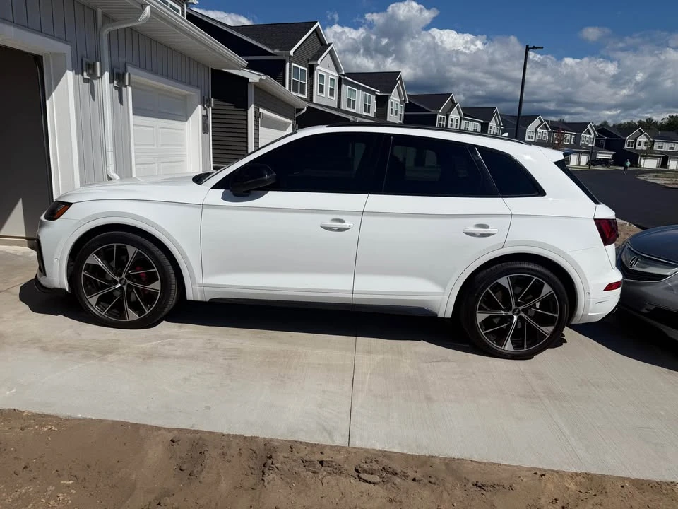 2021 Audi FY SQ5 - Image 3 of 7