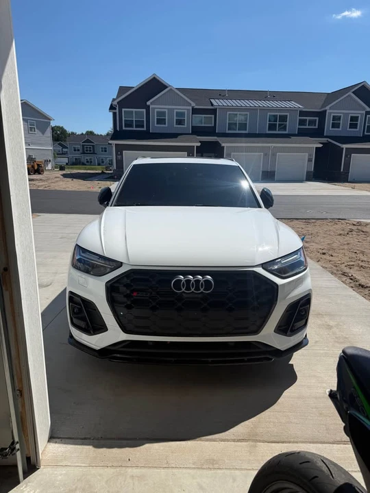 2021 Audi FY SQ5 - Image 2 of 7