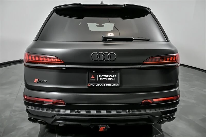 2021 Audi SQ7 - Image 10 of 21