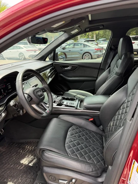 2021 Audi SQ7 - Image 9 of 16