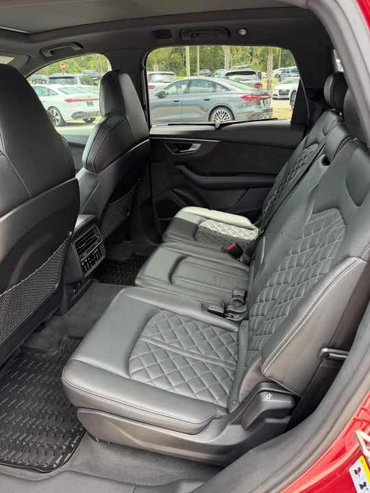 2021 Audi SQ7 - Image 13 of 16