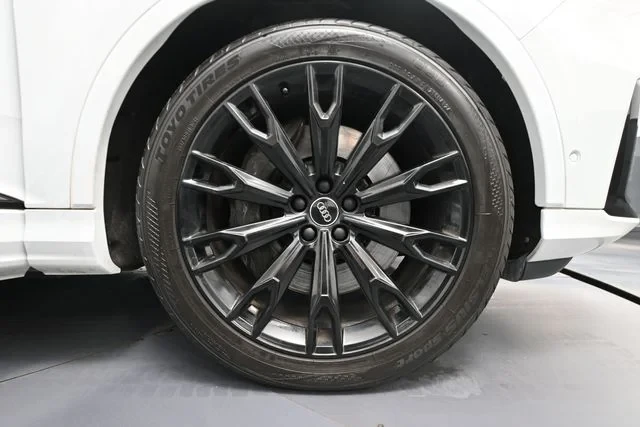 2021 Audi SQ7 - Image 17 of 20
