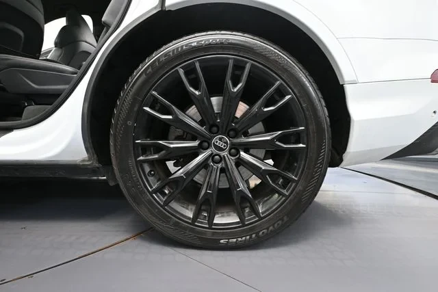 2021 Audi SQ7 - Image 15 of 20