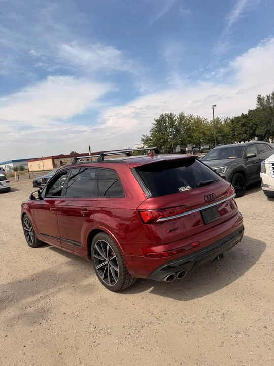 2021 Audi SQ7 - Image 8 of 14