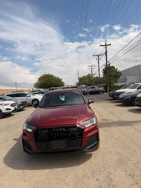 2021 Audi SQ7 - Image 2 of 14