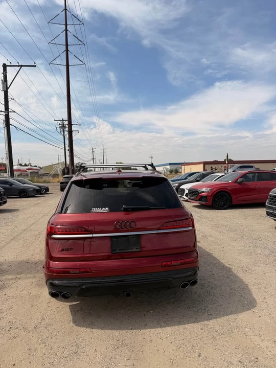 2021 Audi SQ7 - Image 7 of 14