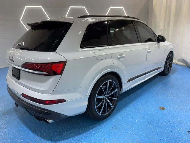 2021 Audi SQ7 - Image 9 of 21