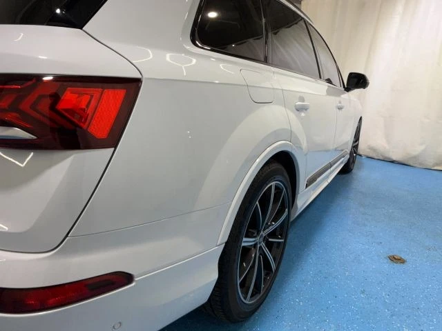 2021 Audi SQ7 - Image 17 of 21