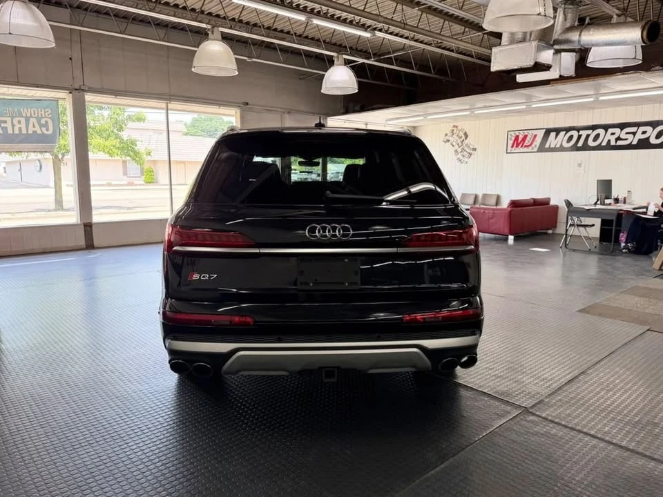 2021 Audi SQ7 - Image 7 of 20