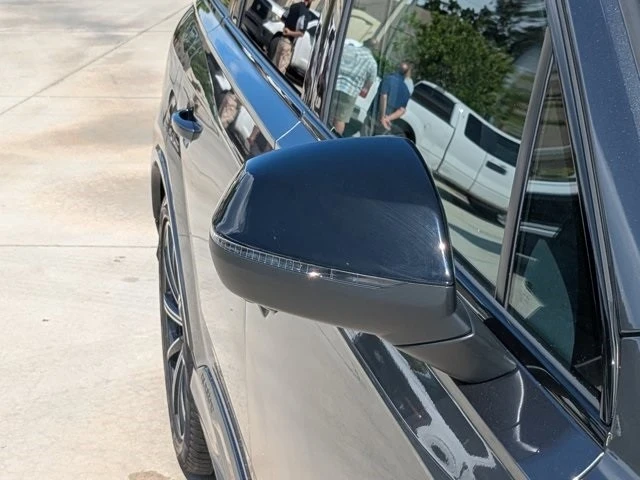 2021 Audi SQ7 - Image 8 of 21