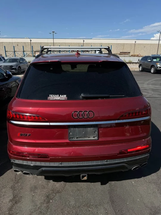 2021 Audi SQ7 - Image 3 of 8