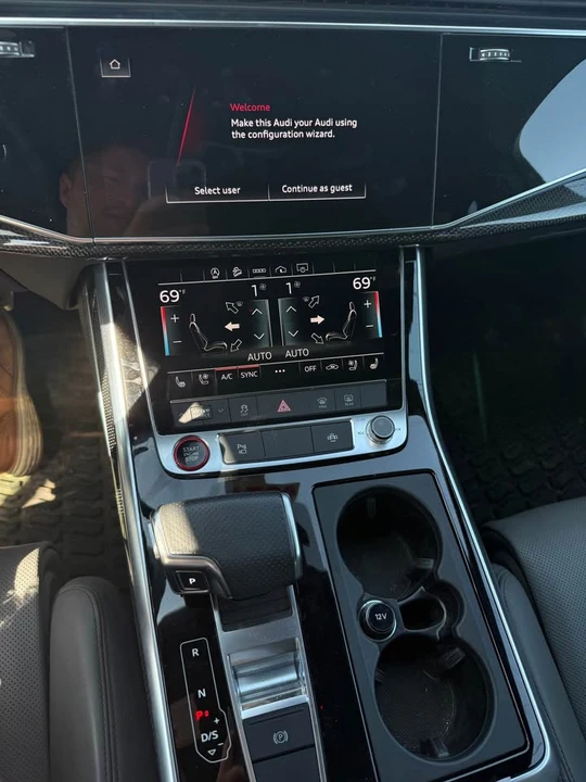 2021 Audi SQ7 - Image 8 of 8