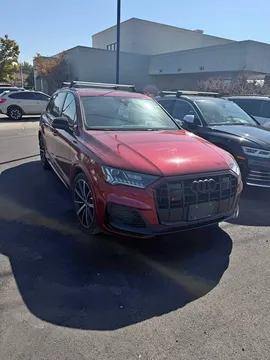 2021 Audi SQ7 Premium Plus