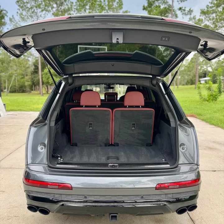 2021 Audi SQ7 - Image 9 of 17