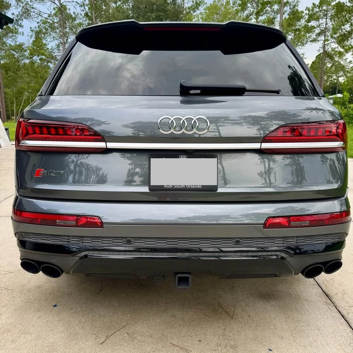 2021 Audi SQ7 - Image 2 of 17