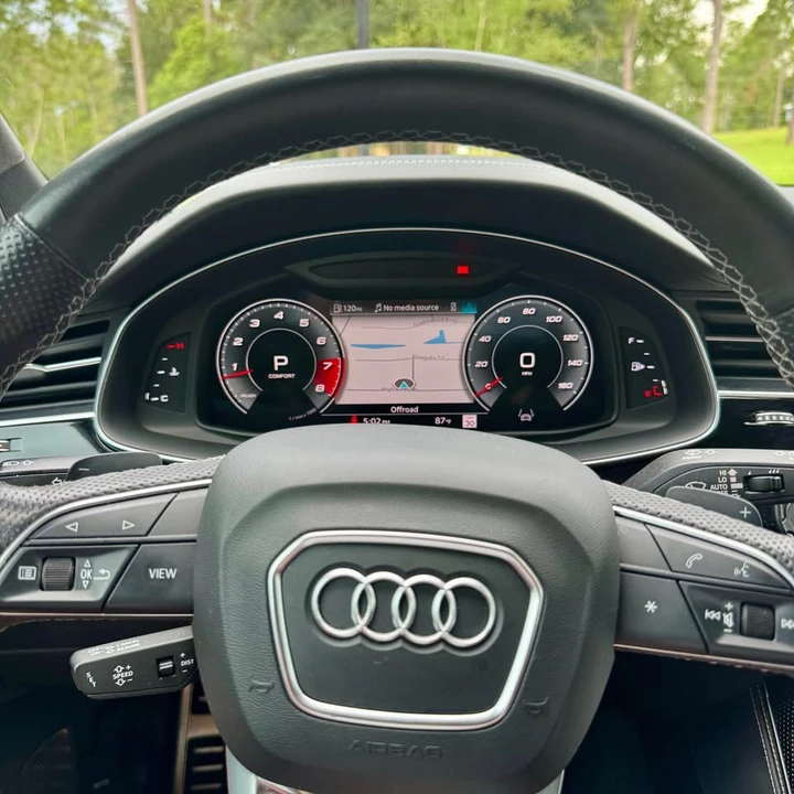 2021 Audi SQ7 - Image 13 of 17