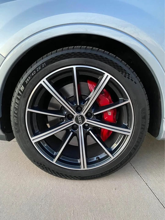2021 Audi SQ7 - Image 13 of 20