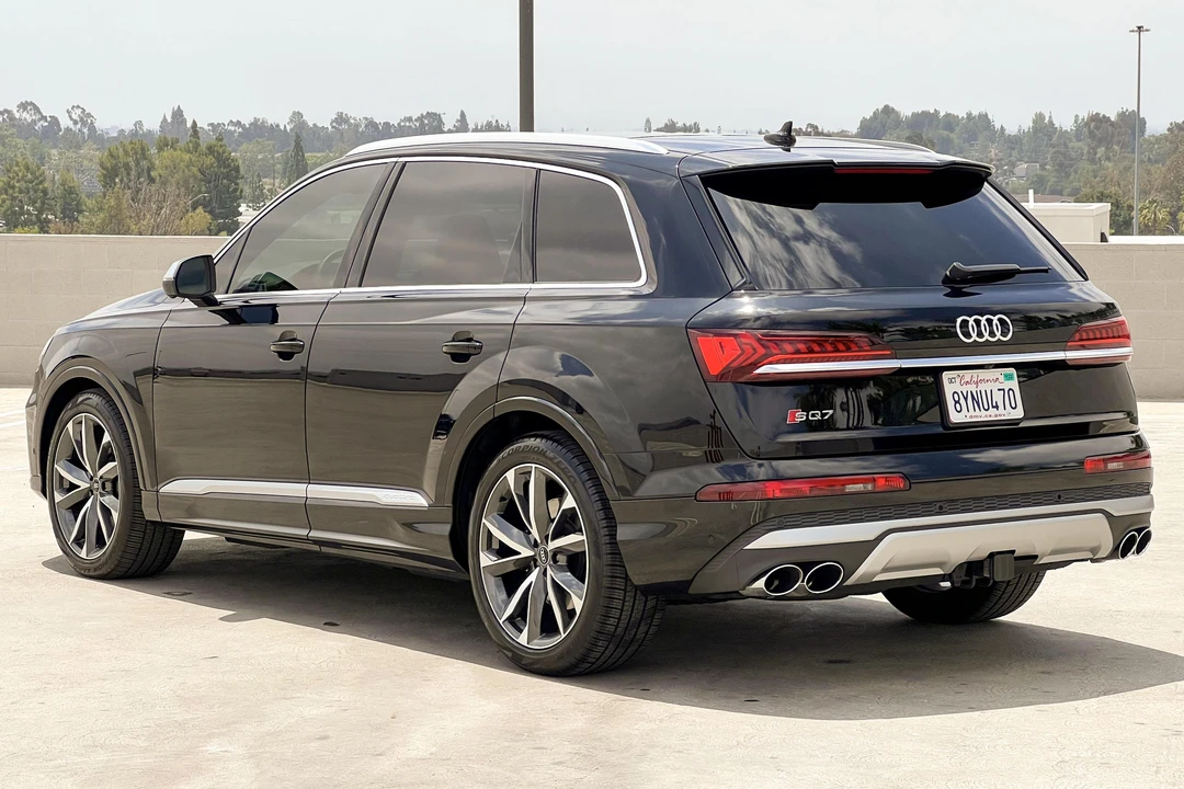 2021 Audi SQ7 - Image 4 of 31