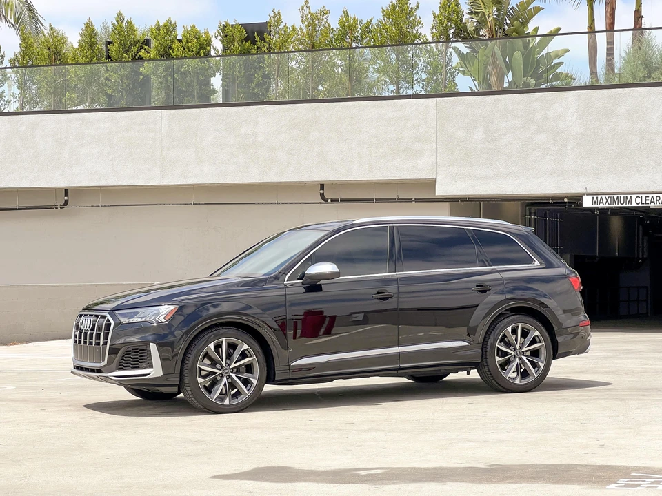 2021 Audi SQ7 - Image 8 of 31