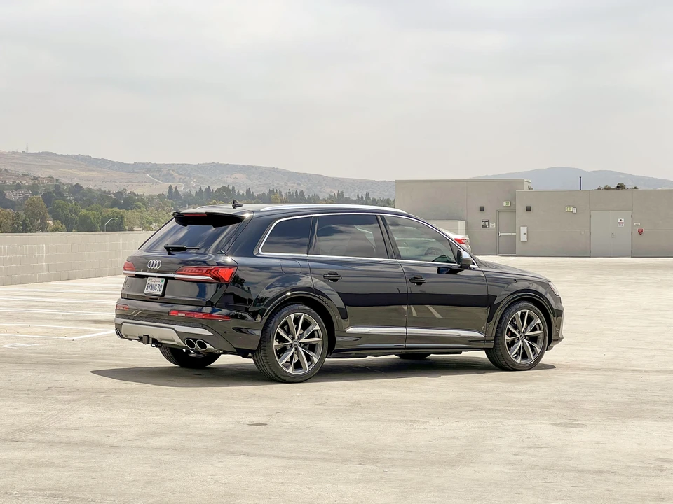2021 Audi SQ7 - Image 12 of 31