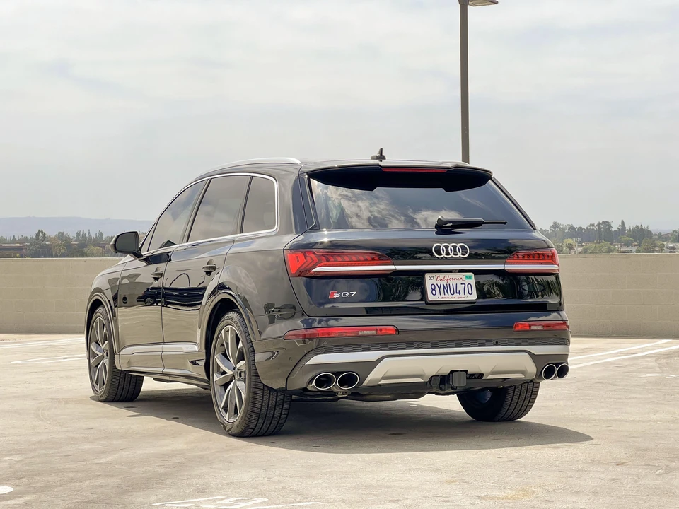 2021 Audi SQ7 - Image 10 of 31
