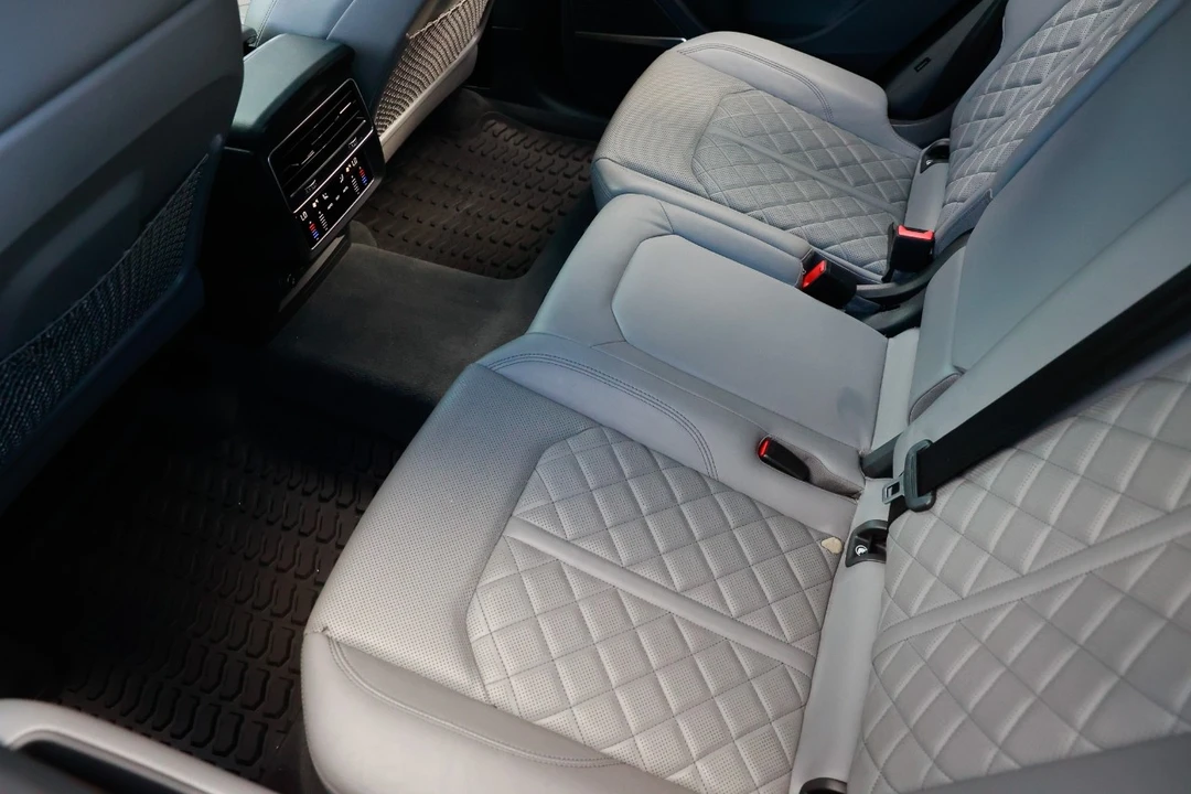 2021 Audi SQ8 - Image 10 of 12