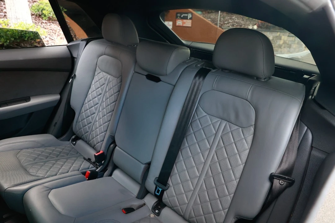 2021 Audi SQ8 - Image 8 of 12