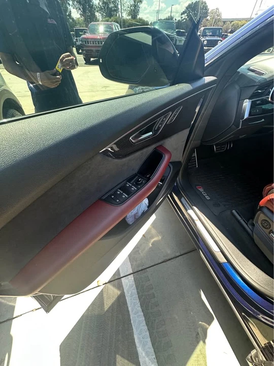 2021 Audi SQ8 - Image 8 of 9